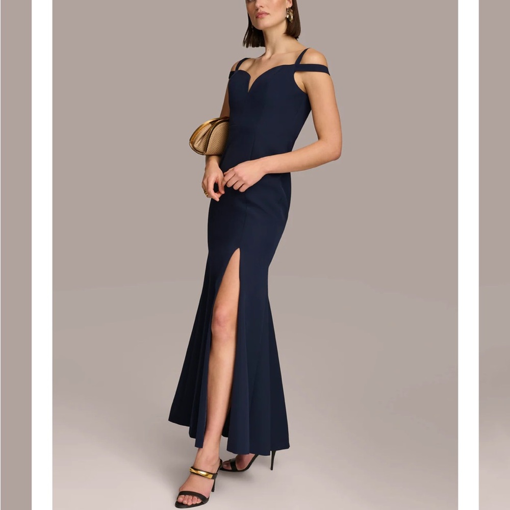 NWT Donna Karan off the shoulder navy gown - Picture 4 of 8